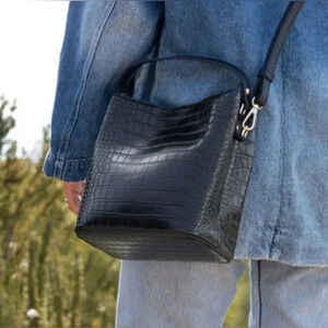 Brand New Aota Elena Vegan Leather Bucket Bag crossbody